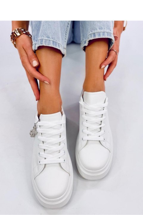 Sneakersy na koturnie z zawieszką LIEZEL GREY - Inello Sneakersy na koturnie z zawieszką LIEZEL GREY - Inello