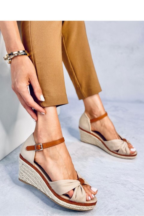 Sandał Espadryle na koturnie KRISTEN BEIGE - Inello Sandał Espadryle na koturnie KRISTEN BEIGE - Inello