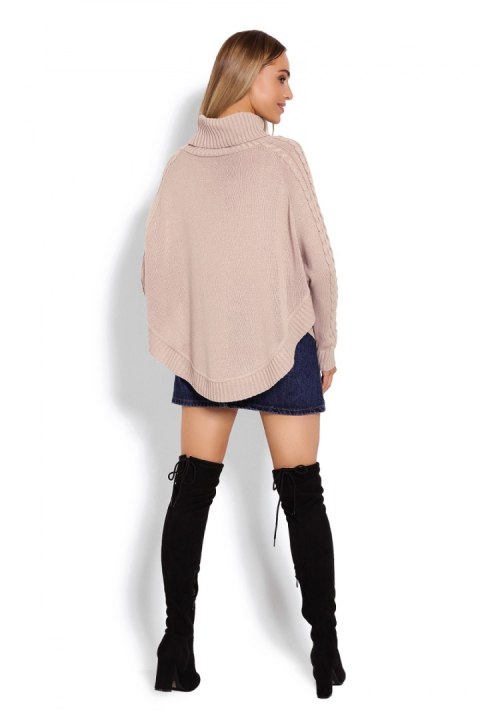 Sweter Ponczo Model 70009 Latte - PeeKaBoo Sweter Ponczo Model 70009 Latte - PeeKaBoo