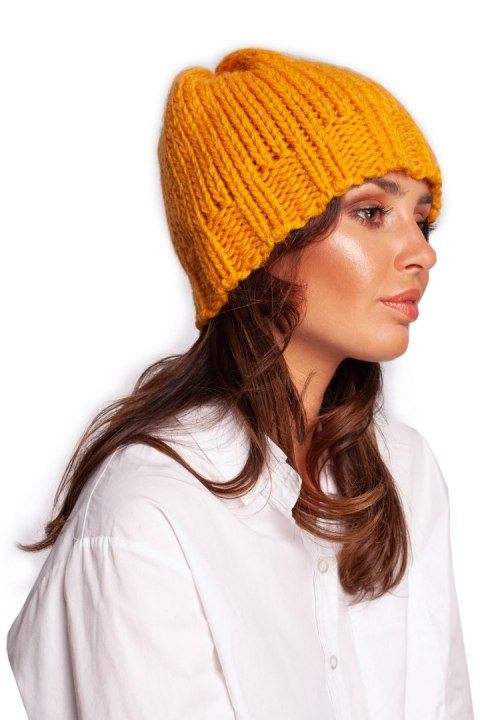 Czapka Model BK100 Honey - BE Knit Czapka Model BK100 Honey - BE Knit
