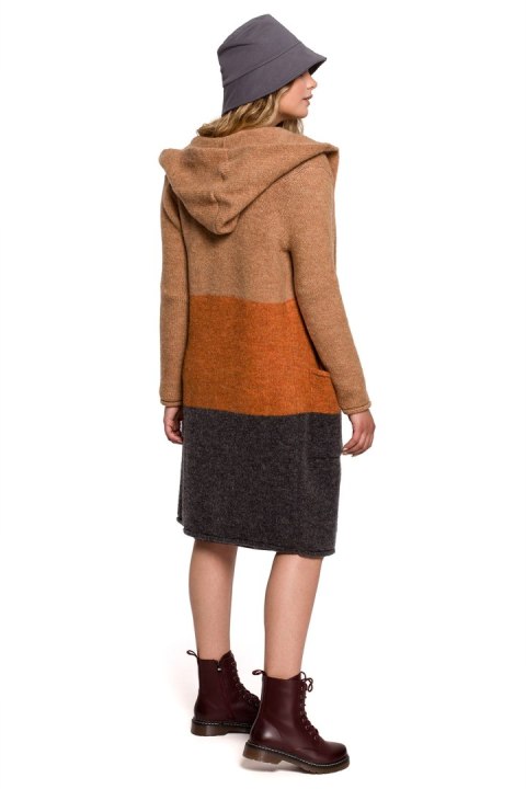 Sweter Kardigan Model BK072 Model 4 - BE Knit Sweter Kardigan Model BK072 Model 4 - BE Knit