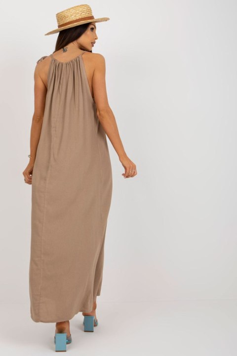 Sukienka Model TW-SK-BE-203D.38P Dark Beige - Och Bella Sukienka Model TW-SK-BE-203D.38P Dark Beige - Och Bella