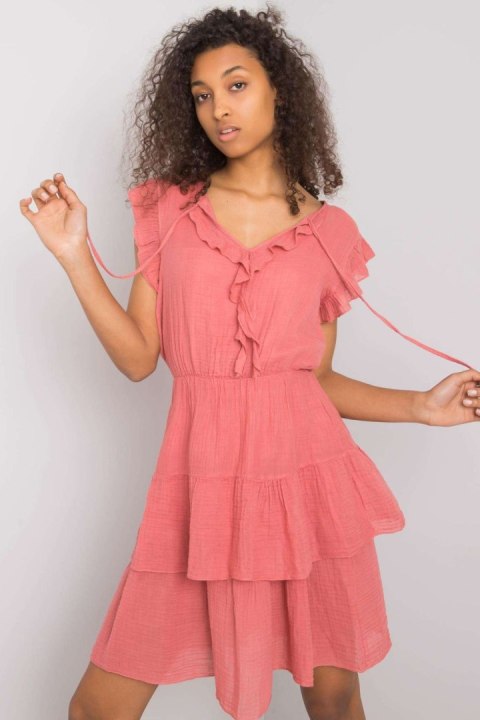 Sukienka Model TW-SK-BI-26594.36P Pink - Och Bella Sukienka Model TW-SK-BI-26594.36P Pink - Och Bella