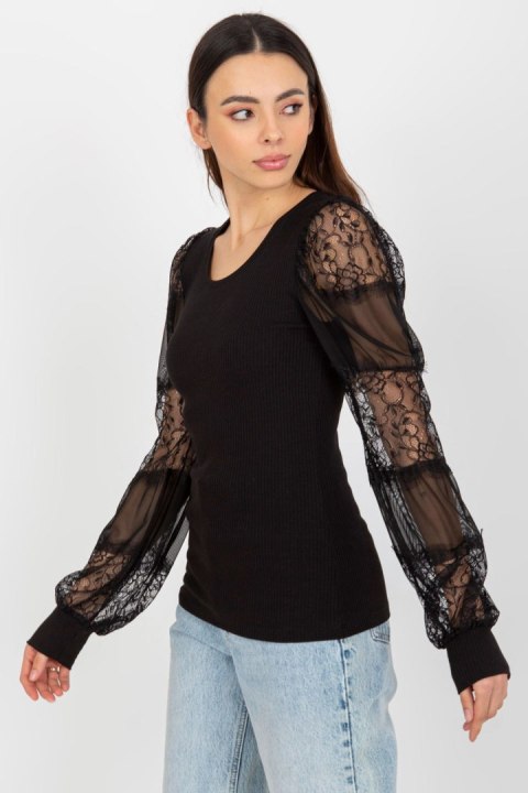 Bluzka Model TW-BZ-OB-004.88 Black - Och Bella Bluzka Model TW-BZ-OB-004.88 Black - Och Bella