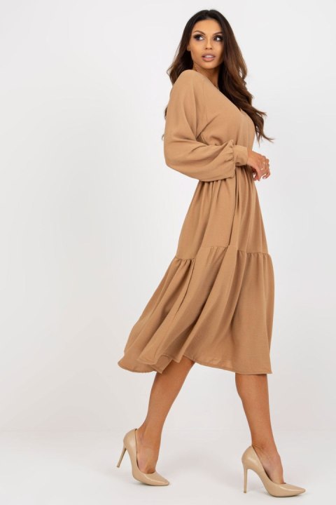Sukienka Model TW-SK-BI-2021706.93P Camel - Och Bella Sukienka Model TW-SK-BI-2021706.93P Camel - Och Bella