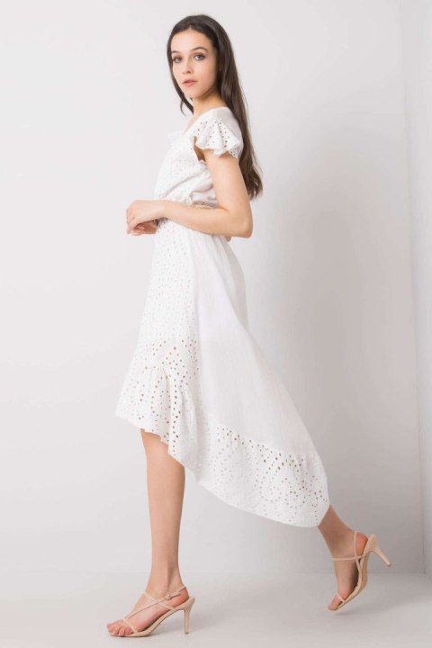 Sukienka Model TW-SK-BI-25482.20 White - Och Bella Sukienka Model TW-SK-BI-25482.20 White - Och Bella