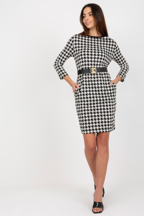 Sukienka Model TW-SK-BL-1007.32P Black/White - Och Bella Sukienka Model TW-SK-BL-1007.32P Black/White - Och Bella