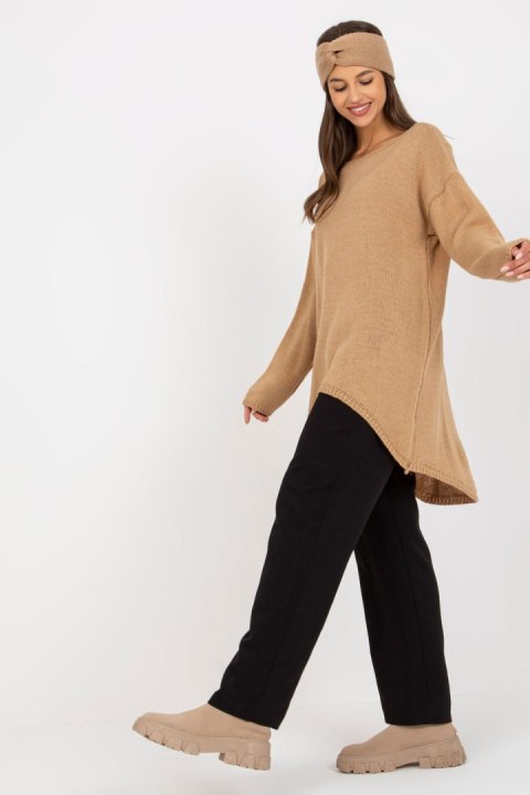 Sweter Damski Model TW-SW-BI-1222.13X Camel - Och Bella Sweter Damski Model TW-SW-BI-1222.13X Camel - Och Bella
