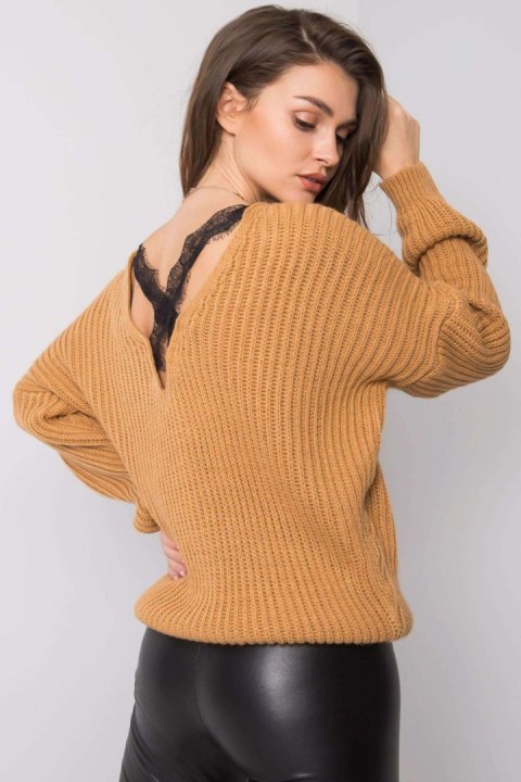 Sweter Damski Model TW-SW-BI-19710.11 Camel - Och Bella Sweter Damski Model TW-SW-BI-19710.11 Camel - Och Bella