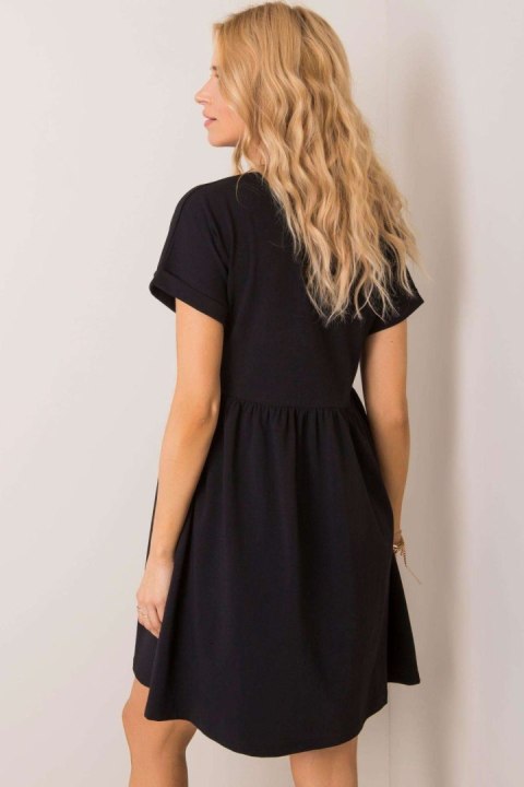 Sukienka Model RV-SK-5672.03P Black - Rue Paris Sukienka Model RV-SK-5672.03P Black - Rue Paris