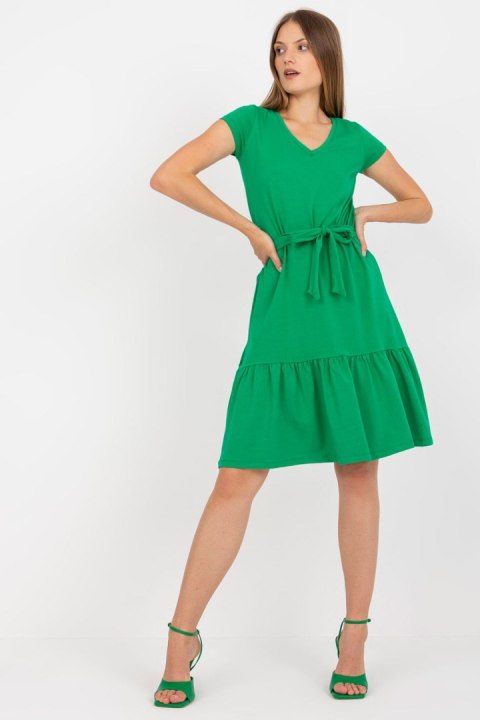 Sukienka Model RV-SK-8048.21P Green - Rue Paris Sukienka Model RV-SK-8048.21P Green - Rue Paris