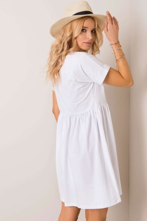 Sukienka Model RV-SK-5672.03P White - Rue Paris Sukienka Model RV-SK-5672.03P White - Rue Paris