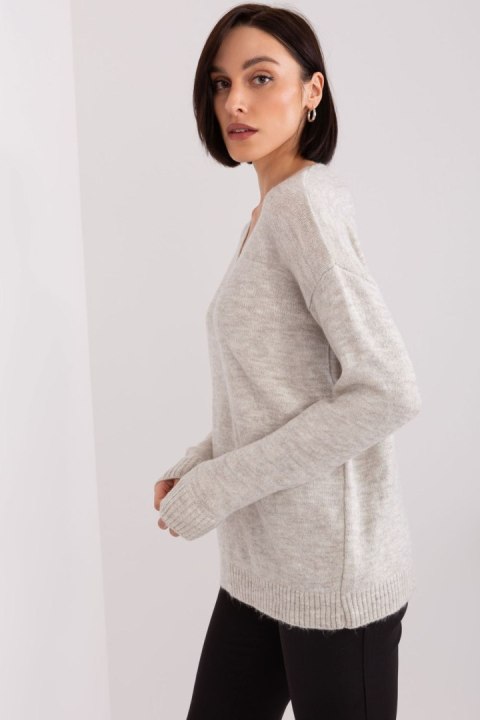 Sweter Damski Model TO-SW-1810.25X Beige - Rue Paris Sweter Damski Model TO-SW-1810.25X Beige - Rue Paris
