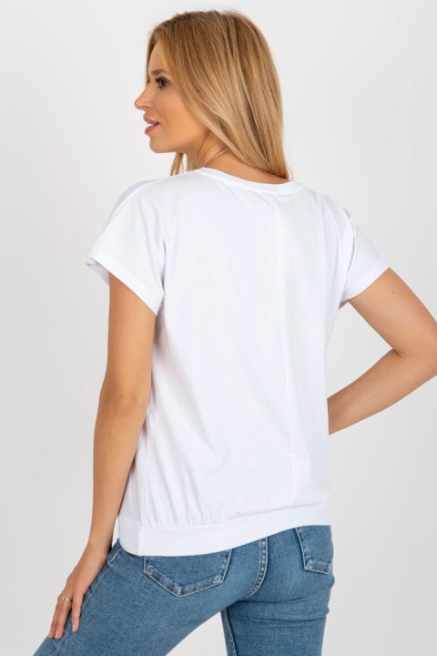 Bluzka Model RV-BZ-8921.66 White - Rue Paris Bluzka Model RV-BZ-8921.66 White - Rue Paris