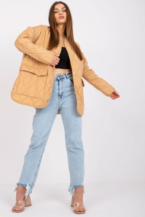 Kurtka Damska Model RV-KR-001.95P Camel - Rue Paris Kurtka Damska Model RV-KR-001.95P Camel - Rue Paris