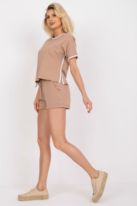 Spodnie Komplet Model RV-KMPL-7928.31X Dark Beige - Rue Paris Spodnie Komplet Model RV-KMPL-7928.31X Dark Beige - Rue Paris