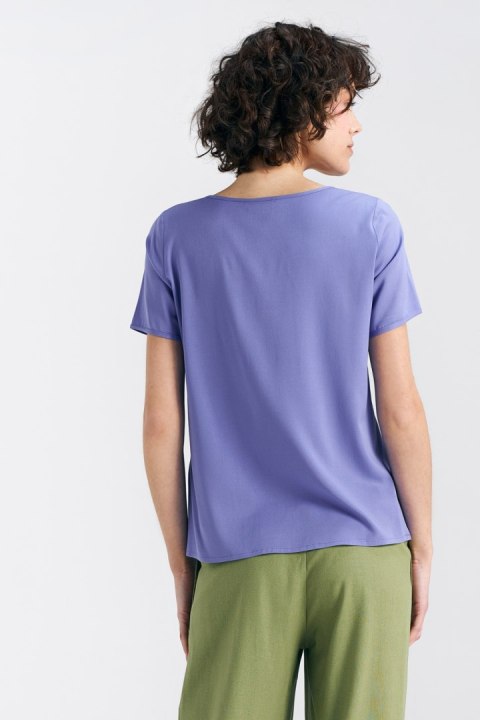 Bluzka basic z krótkim rękawem B160 Violet - Nife Bluzka basic z krótkim rękawem B160 Violet - Nife