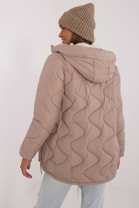 Kurtka Damska Model MBM-KR-2319.37 Beige - MBM Kurtka Damska Model MBM-KR-2319.37 Beige - MBM