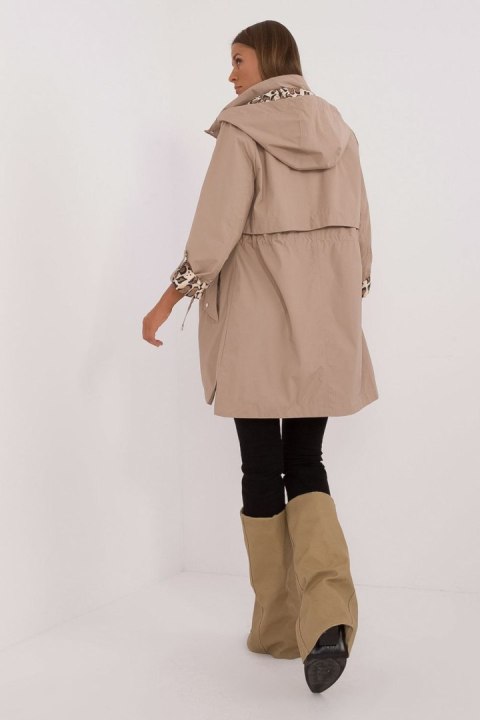 Kurtka Damska Model MBM-KR-FH-117.80 Camel - MBM Kurtka Damska Model MBM-KR-FH-117.80 Camel - MBM