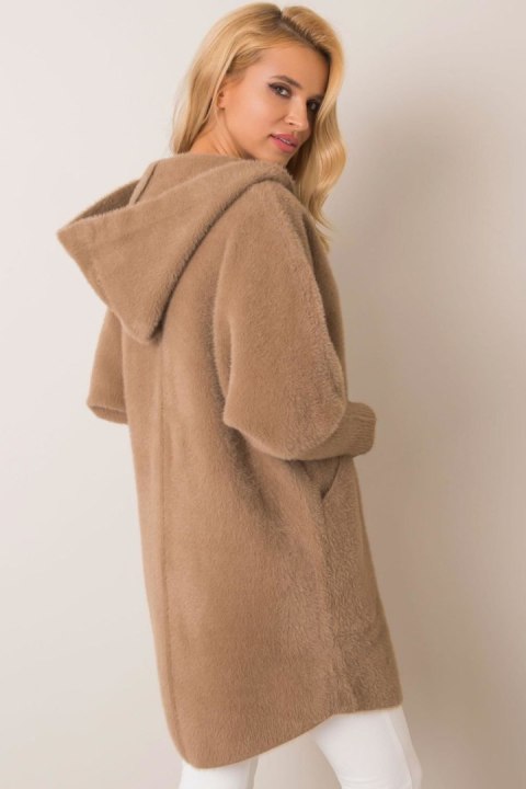 Płaszcz Damski Model MBM-PL-1518.95P Dark Beige - MBM Płaszcz Damski Model MBM-PL-1518.95P Dark Beige - MBM