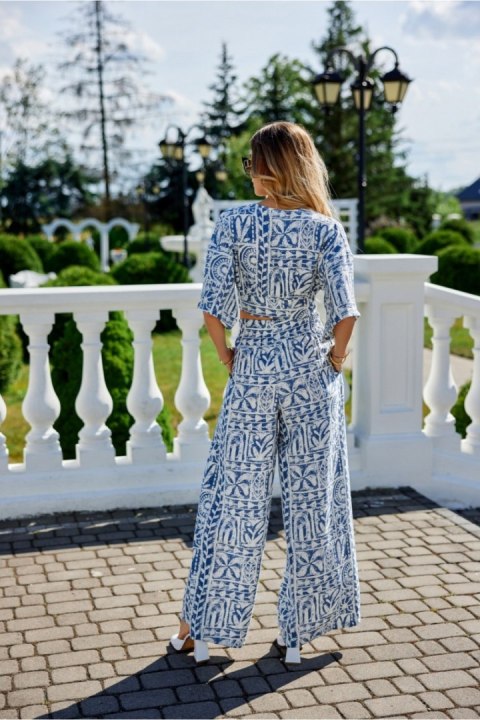Bluzka Model Amber BLU0182 W24 Blue - Roco Fashion Bluzka Model Amber BLU0182 W24 Blue - Roco Fashion