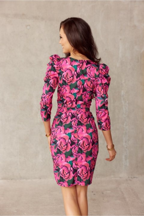 Sukienka Model SUK0329 E10 Pink - Roco Fashion Sukienka Model SUK0329 E10 Pink - Roco Fashion