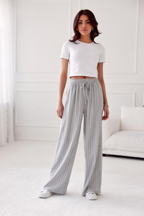 Spodnie Damskie Model Poppy SZA SPD0033 Grey - Roco Fashion Spodnie Damskie Model Poppy SZA SPD0033 Grey - Roco Fashion