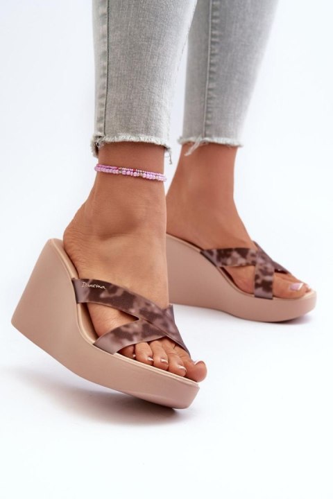 Sandał Klapki Model 83520 Ipanema High Fashion Slide Fem Beige - Step in style Sandał Klapki Model 83520 Ipanema High Fashion Slide Fem Beige - Step in style