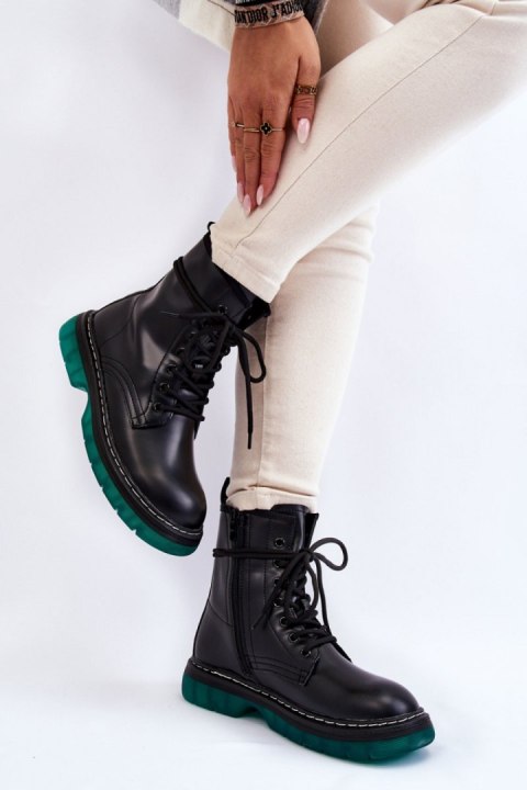 Botki Glany Model Trinah 22BT35-5079 Black_Green - Step in style Botki Glany Model Trinah 22BT35-5079 Black_Green - Step in style
