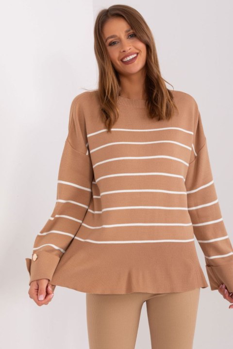 Sweter Damski Model TO-SW-010.06X Camel - Factory Price Sweter Damski Model TO-SW-010.06X Camel - Factory Price