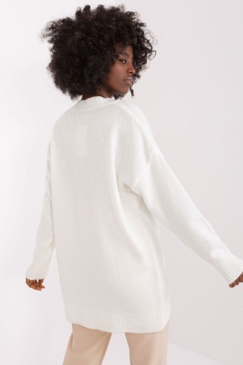 Sweter Damski Model BA-SW-0577.36X Ecru - Badu Sweter Damski Model BA-SW-0577.36X Ecru - Badu