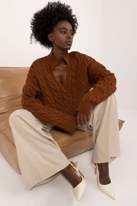 Sweter Damski Model BA-SW-0617.04 Brown - Badu Sweter Damski Model BA-SW-0617.04 Brown - Badu