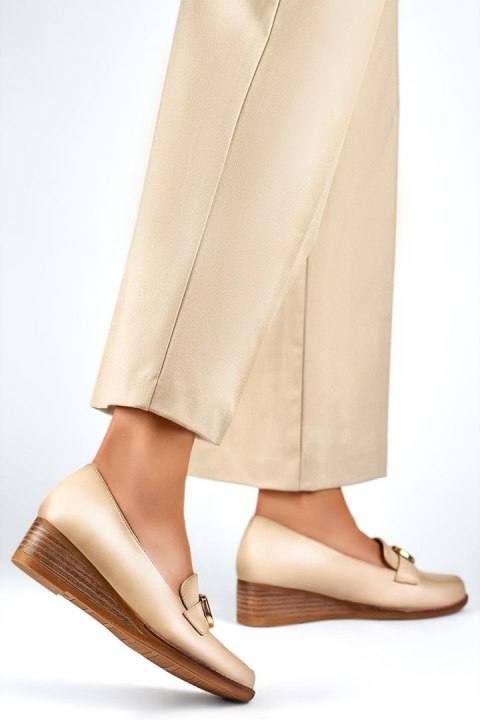 Półbuty Model 24-58286BE Beige - PRIMO Półbuty Model 24-58286BE Beige - PRIMO