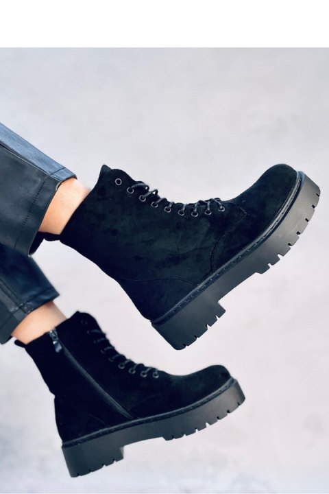 Botki na platformie sznurowane BURSE BLACK - Inello Botki na platformie sznurowane BURSE BLACK - Inello