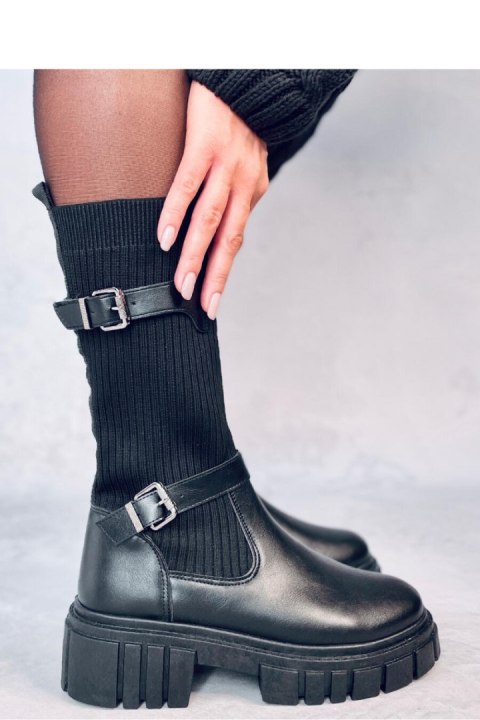 Oficerki z elastyczną cholewką RHEA BLACK - Inello Oficerki z elastyczną cholewką RHEA BLACK - Inello